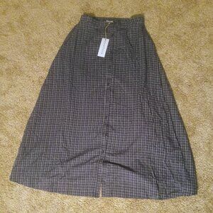 Neuflora plaid skirt
